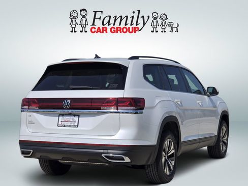 New 2026 Volkswagen Atlas SE FWD image 4