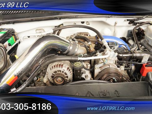 Used 2004 GMC Sierra 2500 SLE w/ Heavy-Duty Power Package image 18