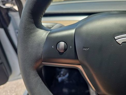 Used 2023 Tesla Model 3 Standard Range RWD image 25