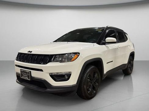 Used 2018 Jeep Compass Latitude w/ Popular Equipment Group image 7