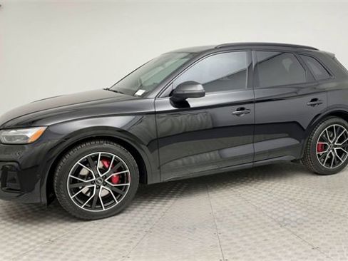 Certified 2023 Audi SQ5 Prestige image 6