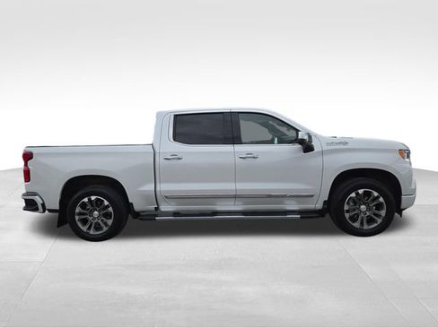 Used 2024 Chevrolet Silverado 1500 High Country w/ Technology Package AWD/4WD image 14