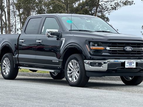 New 2025 Ford F150 XLT w/ Equipment Group 303A High image 29