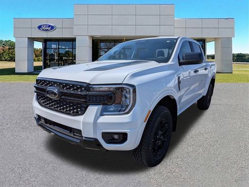 New 2026 Ford Ranger XLT w/ FX4 Off-Road Package AWD/4WD image 4