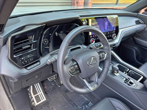 Used 2024 Lexus TX 500h AWD w/ Technology Package image 13