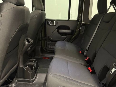 Used 2021 Jeep Wrangler Unlimited Sport image 22