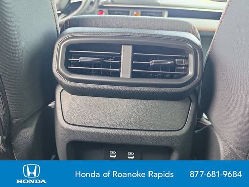 New 2026 Honda Pilot Sport image 26