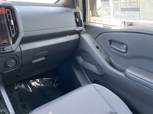 New 2026 Nissan Frontier SV image 17