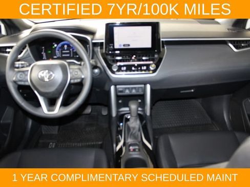 Used 2024 Toyota Corolla Cross AWD Hybrid w/ Convenience Package image 14