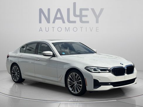 Used 2023 BMW 530i w/ Premium Package RWD image 5