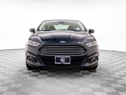 Used 2014 Ford Fusion SE w/ Equipment Group 202A image 10