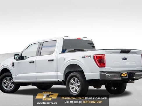 Used 2022 Ford F150 XLT w/ Trailer Tow Package AWD/4WD image 6