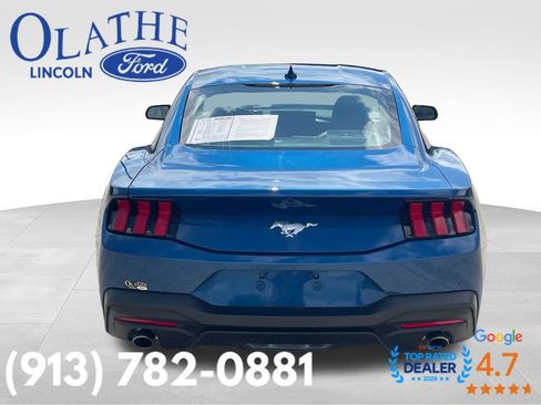 Used 2024 Ford Mustang Coupe RWD image 4