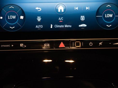 Certified 2026 Mercedes-Benz C 300 Sedan image 26