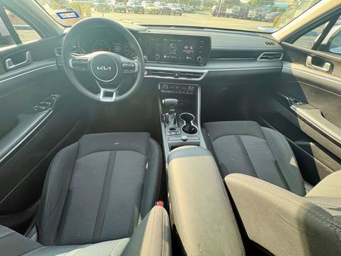 Used 2024 Kia K5 LXS FWD image 9