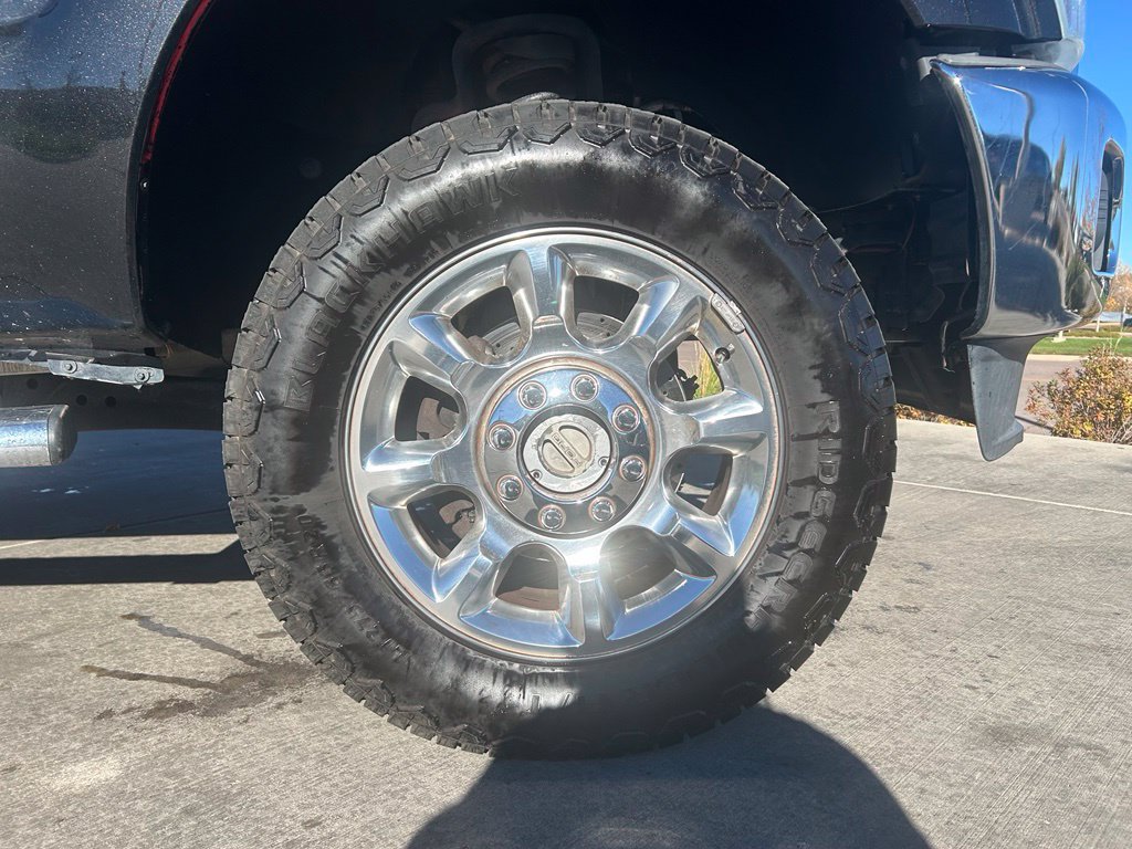 Used 2015 Ford F350 Lariat w/ Lariat Ultimate Package AWD/4WD image 32