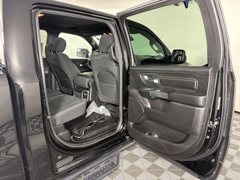 Used 2025 RAM 1500 Tradesman w/ Night Edition AWD/4WD image 29