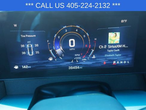 Used 2025 Chevrolet Traverse LT FWD image 33