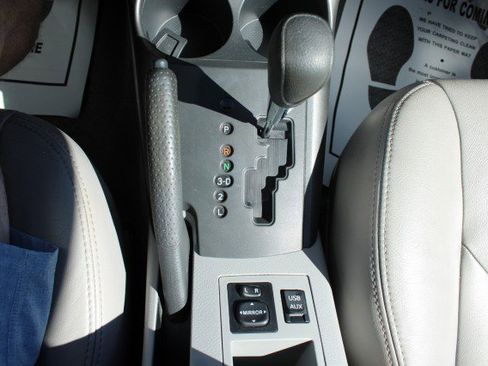 Used 2012 Toyota RAV4 FWD w/ Value Pkg image 24