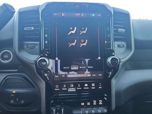 New 2026 RAM 3500 Tradesman AWD/4WD image 18