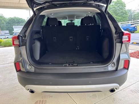 Used 2023 Ford Escape Active w/ Tech Pack #1 AWD/4WD image 30