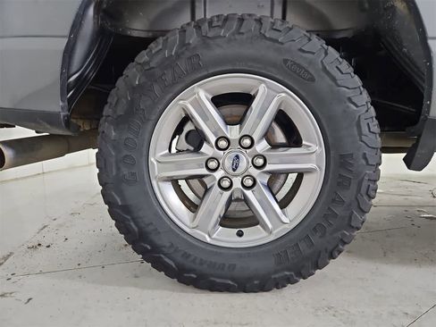 Used 2024 Ford F150 XLT w/ FX4 Off-Road Package image 13