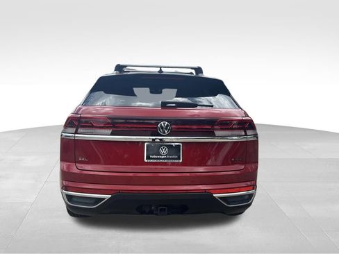 Certified 2024 Volkswagen Atlas Cross Sport SEL image 4