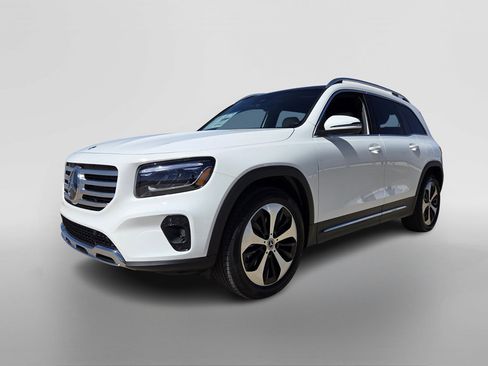 New 2026 Mercedes-Benz GLB 250 image 8