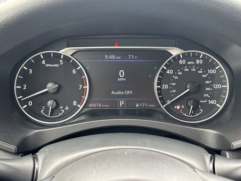 Used 2023 Nissan Altima 2.5 SV FWD image 10