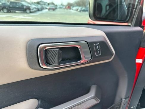 Certified 2021 Ford Bronco Wildtrak image 19