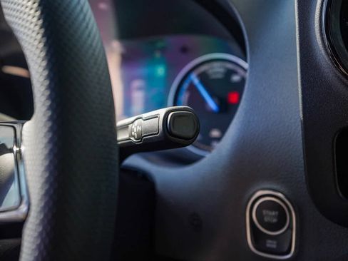 New 2024 Mercedes-Benz eSprinter 170 Cargo image 25