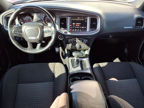 Used 2022 Dodge Charger GT w/ Blacktop Package image 4