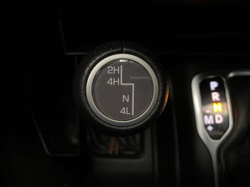 Used 2023 Jeep Gladiator Mojave w/ LED Lighting Group AWD/4WD image 26