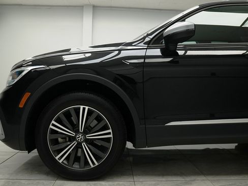 Used 2024 Volkswagen Tiguan Wolfsburg Edition image 10