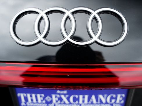 New 2025 Audi Q5 2.0T Premium Plus image 24