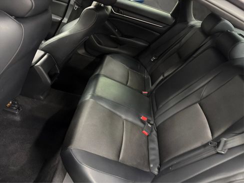 Used 2018 Honda Accord Sport image 25