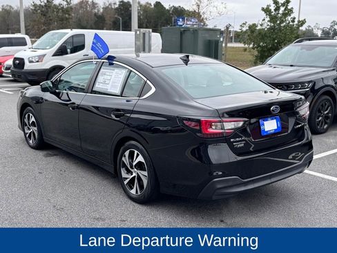 Used 2022 Subaru Legacy Premium image 5