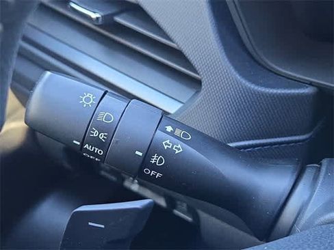 Certified 2025 Subaru Forester Limited image 26