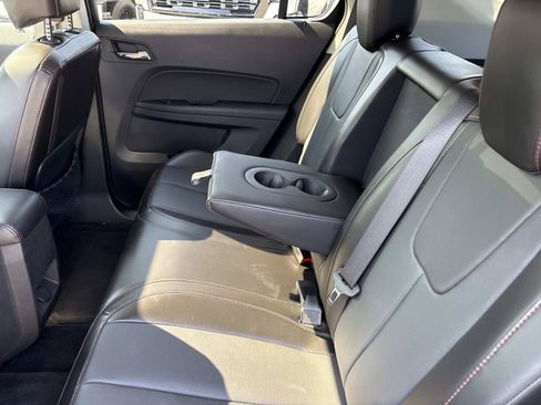 Used 2016 Chevrolet Equinox LTZ w/ Enhanced Convenience Package FWD image 29