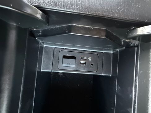 Used 2019 MAZDA CX-9 Touring w/ Touring Premium Package image 31