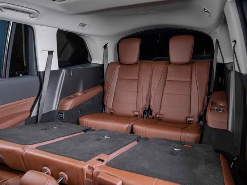 New 2026 Mercedes-Benz GLS 450 4MATIC image 33