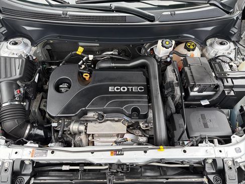 Used 2019 Chevrolet Equinox LT image 11