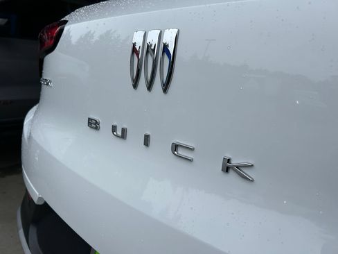 Used 2025 Buick Encore GX Preferred FWD image 34