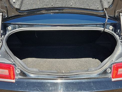 Used 2015 Chevrolet Camaro LT w/ RS Package image 10