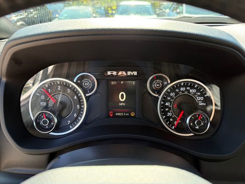 Used 2024 RAM 2500 Big Horn AWD/4WD image 26