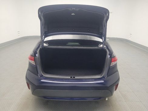 Used 2021 Toyota Corolla LE w/ LE Convenience Package image 29