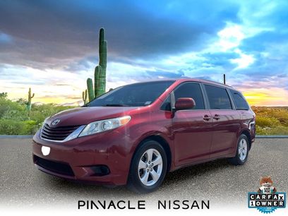 Used 2017 Toyota Sienna LE