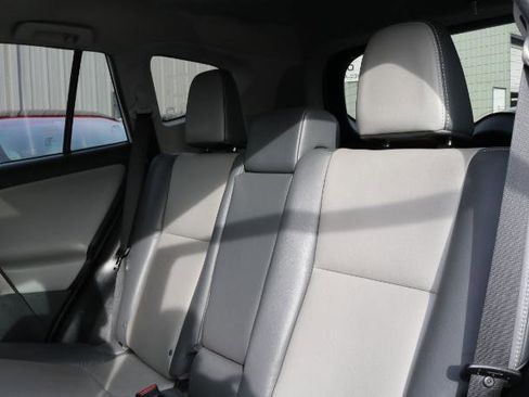 Used 2015 Toyota RAV4 Limited w/ Technology Package image 16