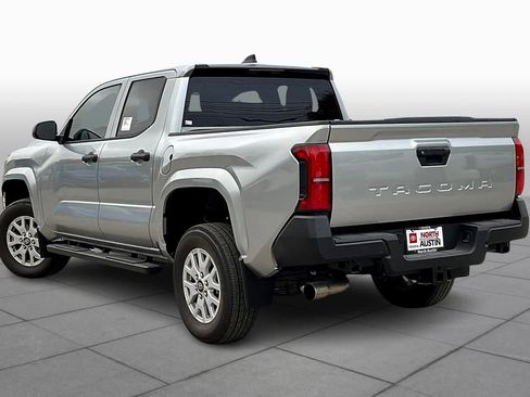 Used 2024 Toyota Tacoma SR image 12