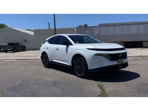Used 2025 Nissan Murano Platinum w/ Cargo Package AWD/4WD image 5